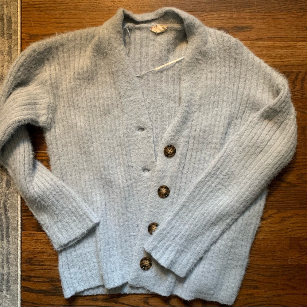 Chunky Button Cardigan